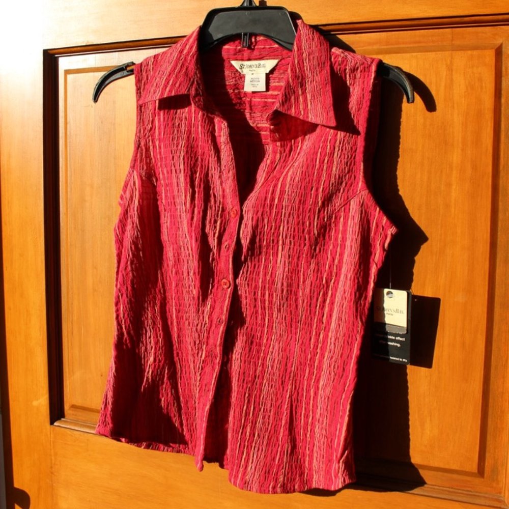 NWT Sleeveless striped top